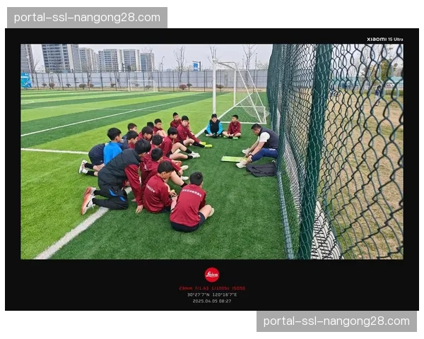 “足球课堂”项目扩展,德甲俱乐部与百所中小学共建青训兴趣网点 “足球课堂”项目扩展,德甲俱乐部与百所中小学共建青训兴趣网点