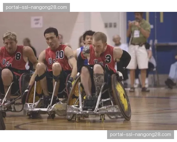 纪录片《橄榄球与和平》在卢旺达首映,讲述体育促进和解的故事 纪录片《橄榄球与和平》在卢旺达首映,讲述体育促进和解的故事
